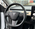 Белый Тесла Model Y, объемом двигателя 0 л и пробегом 77 тыс. км за 25000 $, фото 16 на Automoto.ua