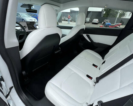 Белый Тесла Model Y, объемом двигателя 0 л и пробегом 23 тыс. км за 44000 $, фото 12 на Automoto.ua