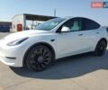 Белый Тесла Model Y, объемом двигателя 0 л и пробегом 145 тыс. км за 20000 $, фото 1 на Automoto.ua