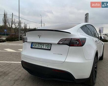 Белый Тесла Model Y, объемом двигателя 0 л и пробегом 90 тыс. км за 22000 $, фото 8 на Automoto.ua