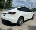 Белый Тесла Model Y, объемом двигателя 0 л и пробегом 67 тыс. км за 25000 $, фото 3 на Automoto.ua