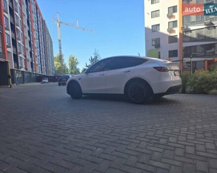 Белый Тесла Model Y, объемом двигателя 0 л и пробегом 140 тыс. км за 23966 $, фото 4 на Automoto.ua