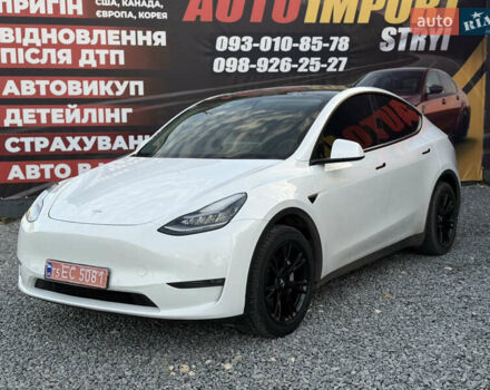 Білий Тесла Model Y, об'ємом двигуна 0 л та пробігом 100 тис. км за 21499 $, фото 3 на Automoto.ua