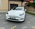 Белый Тесла Model Y, объемом двигателя 0 л и пробегом 98 тыс. км за 23900 $, фото 1 на Automoto.ua