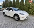 Білий Тесла Model Y, об'ємом двигуна 0 л та пробігом 100 тис. км за 20999 $, фото 8 на Automoto.ua