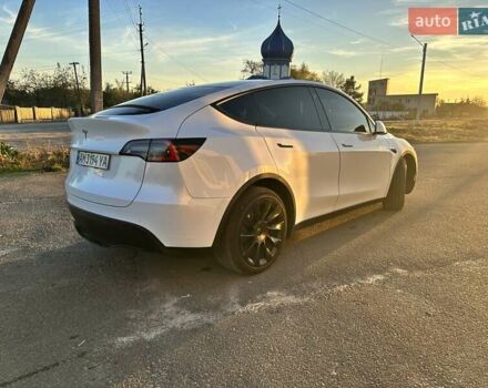 Білий Тесла Model Y, об'ємом двигуна 0 л та пробігом 40 тис. км за 29999 $, фото 6 на Automoto.ua