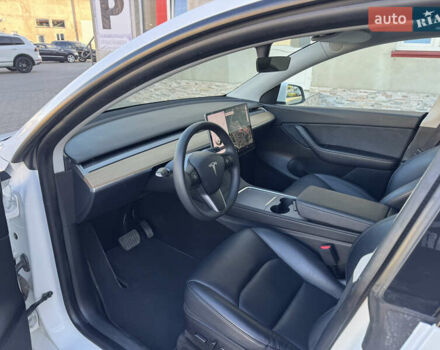 Белый Тесла Model Y, объемом двигателя 0 л и пробегом 110 тыс. км за 21500 $, фото 16 на Automoto.ua