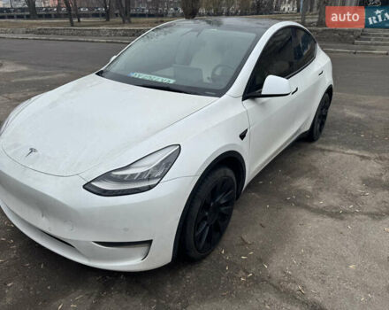 Белый Тесла Model Y, объемом двигателя 0 л и пробегом 120 тыс. км за 20500 $, фото 5 на Automoto.ua