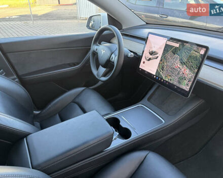 Белый Тесла Model Y, объемом двигателя 0 л и пробегом 110 тыс. км за 21500 $, фото 27 на Automoto.ua