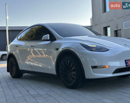 Белый Тесла Model Y, объемом двигателя 0 л и пробегом 118 тыс. км за 21700 $, фото 50 на Automoto.ua