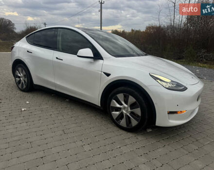 Белый Тесла Model Y, объемом двигателя 0 л и пробегом 50 тыс. км за 25500 $, фото 10 на Automoto.ua