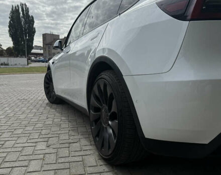 Белый Тесла Model Y, объемом двигателя 0 л и пробегом 180 тыс. км за 23000 $, фото 21 на Automoto.ua