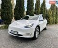 Білий Тесла Model Y, об'ємом двигуна 0 л та пробігом 100 тис. км за 20999 $, фото 1 на Automoto.ua