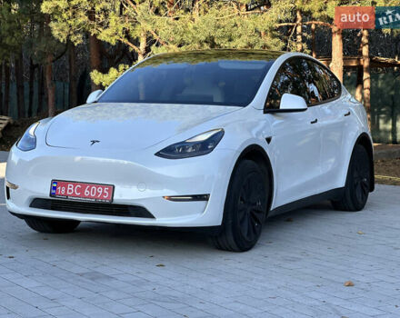Белый Тесла Model Y, объемом двигателя 0 л и пробегом 118 тыс. км за 21700 $, фото 1 на Automoto.ua