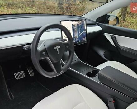 Белый Тесла Model Y, объемом двигателя 0 л и пробегом 71 тыс. км за 27900 $, фото 10 на Automoto.ua