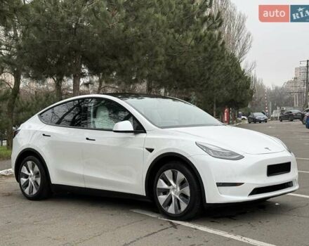 Білий Тесла Model Y, об'ємом двигуна 0 л та пробігом 111 тис. км за 23599 $, фото 3 на Automoto.ua