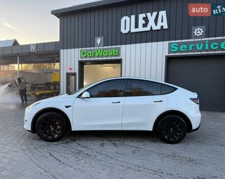 Белый Тесла Model Y, объемом двигателя 0 л и пробегом 132 тыс. км за 20800 $, фото 45 на Automoto.ua
