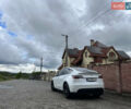 Белый Тесла Model Y, объемом двигателя 0 л и пробегом 74 тыс. км за 24000 $, фото 1 на Automoto.ua
