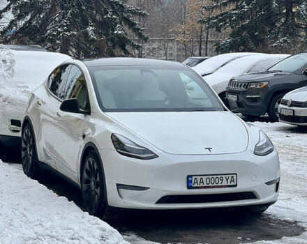 Белый Тесла Model Y, объемом двигателя 0 л и пробегом 62 тыс. км за 30000 $, фото 13 на Automoto.ua