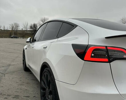Білий Тесла Model Y, об'ємом двигуна 0 л та пробігом 134 тис. км за 23000 $, фото 10 на Automoto.ua