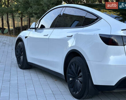 Белый Тесла Model Y, объемом двигателя 0 л и пробегом 118 тыс. км за 21700 $, фото 27 на Automoto.ua