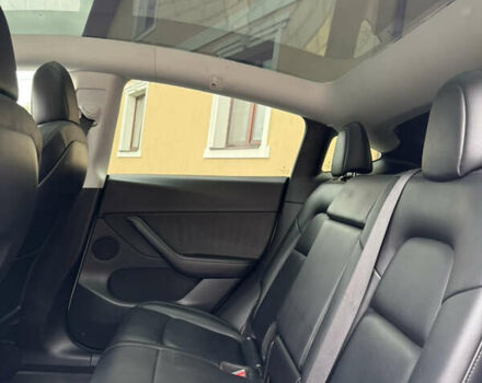 Белый Тесла Model Y, объемом двигателя 0 л и пробегом 98 тыс. км за 23900 $, фото 21 на Automoto.ua