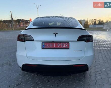 Белый Тесла Model Y, объемом двигателя 0 л и пробегом 132 тыс. км за 20800 $, фото 14 на Automoto.ua