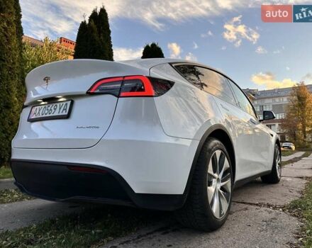 Белый Тесла Model Y, объемом двигателя 0 л и пробегом 110 тыс. км за 21700 $, фото 23 на Automoto.ua