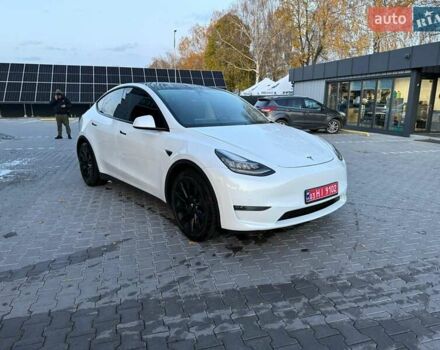 Белый Тесла Model Y, объемом двигателя 0 л и пробегом 132 тыс. км за 20800 $, фото 128 на Automoto.ua