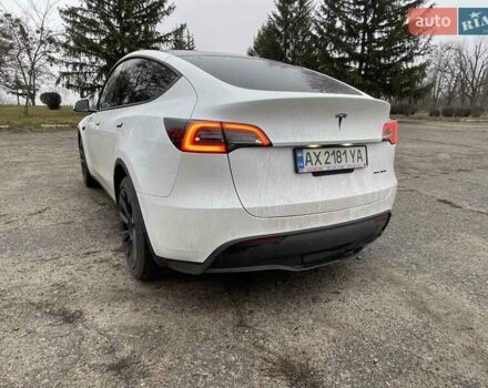 Білий Тесла Model Y, об'ємом двигуна 0 л та пробігом 127 тис. км за 22999 $, фото 6 на Automoto.ua