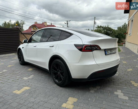 Белый Тесла Model Y, объемом двигателя 0 л и пробегом 98 тыс. км за 23900 $, фото 4 на Automoto.ua