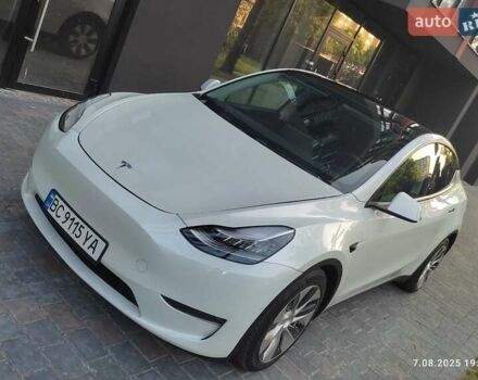 Белый Тесла Model Y, объемом двигателя 0 л и пробегом 160 тыс. км за 19900 $, фото 4 на Automoto.ua