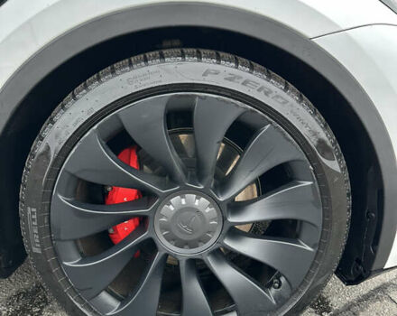 Білий Тесла Model Y, об'ємом двигуна 0 л та пробігом 134 тис. км за 23000 $, фото 17 на Automoto.ua