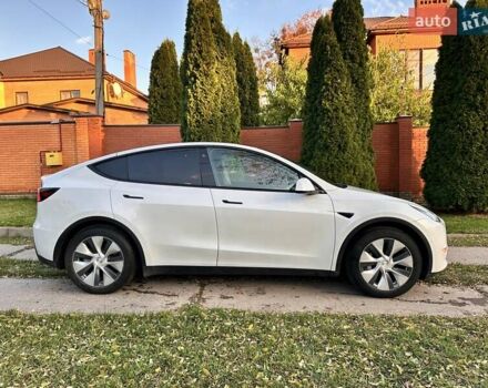 Белый Тесла Model Y, объемом двигателя 0 л и пробегом 110 тыс. км за 21700 $, фото 10 на Automoto.ua
