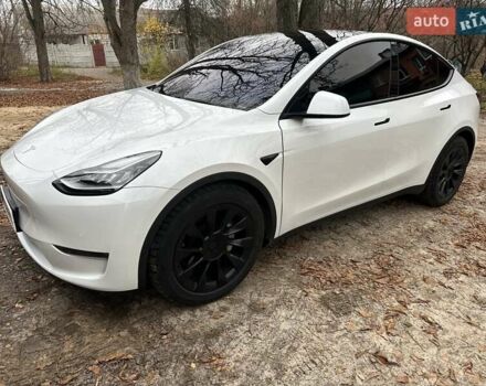 Белый Тесла Model Y, объемом двигателя 0 л и пробегом 116 тыс. км за 23500 $, фото 4 на Automoto.ua