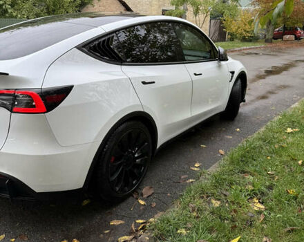 Белый Тесла Model Y, объемом двигателя 0 л и пробегом 62 тыс. км за 28500 $, фото 6 на Automoto.ua