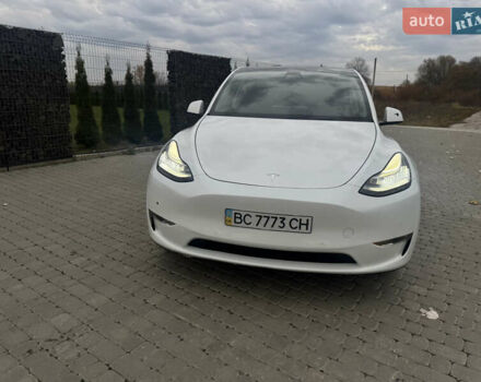 Белый Тесла Model Y, объемом двигателя 0 л и пробегом 50 тыс. км за 25500 $, фото 6 на Automoto.ua
