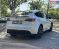 Белый Тесла Model Y, объемом двигателя 0 л и пробегом 84 тыс. км за 28000 $, фото 9 на Automoto.ua