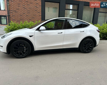 Тесла Model Y 2020 в Львове на Automoto.ua Белый Тесла Model Y, объемом двигателя 0 л и пробегом 63 тыс. км за 23500 $, фото 10 на Automoto.ua