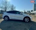 Белый Тесла Model Y, объемом двигателя 0 л и пробегом 30 тыс. км за 23500 $, фото 1 на Automoto.ua