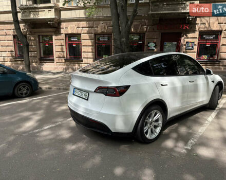 Белый Тесла Model Y, объемом двигателя 0 л и пробегом 16 тыс. км за 25300 $, фото 3 на Automoto.ua