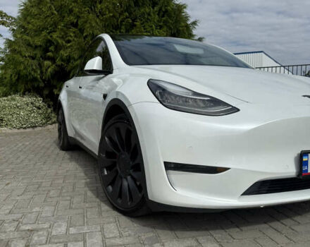 Белый Тесла Model Y, объемом двигателя 0 л и пробегом 180 тыс. км за 23000 $, фото 13 на Automoto.ua