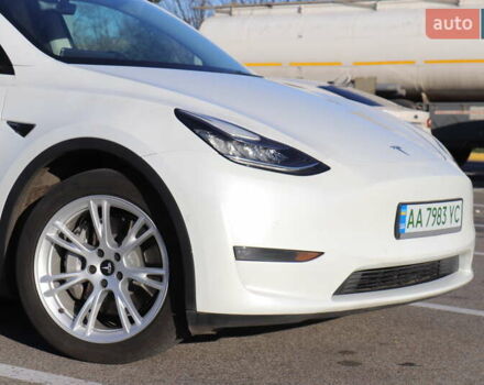 Белый Тесла Model Y, объемом двигателя 0 л и пробегом 162 тыс. км за 22500 $, фото 44 на Automoto.ua