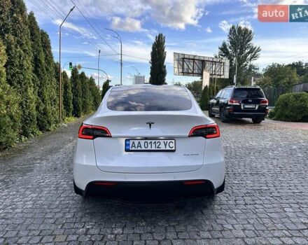 Білий Тесла Model Y, об'ємом двигуна 0 л та пробігом 100 тис. км за 20999 $, фото 4 на Automoto.ua
