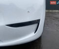 Білий Тесла Model Y, об'ємом двигуна 0 л та пробігом 70 тис. км за 24500 $, фото 38 на Automoto.ua