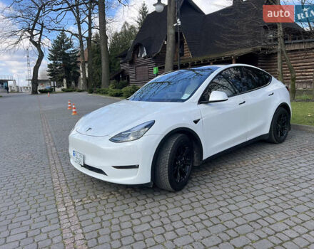 Білий Тесла Model Y, об'ємом двигуна 0 л та пробігом 88 тис. км за 38800 $, фото 4 на Automoto.ua