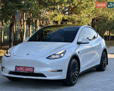 Белый Тесла Model Y, объемом двигателя 0 л и пробегом 118 тыс. км за 21700 $, фото 14 на Automoto.ua