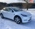 Белый Тесла Model Y, объемом двигателя 0 л и пробегом 50 тыс. км за 30000 $, фото 1 на Automoto.ua