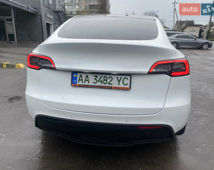 Білий Тесла Model Y, об'ємом двигуна 0 л та пробігом 70 тис. км за 24500 $, фото 6 на Automoto.ua