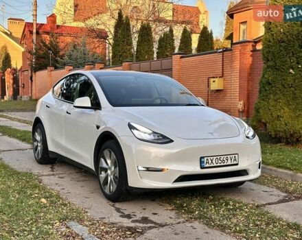 Белый Тесла Model Y, объемом двигателя 0 л и пробегом 110 тыс. км за 21700 $, фото 11 на Automoto.ua